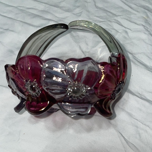 Westmoreland Pink and Purple Floral Glass Basket - Picture 3 of 4
